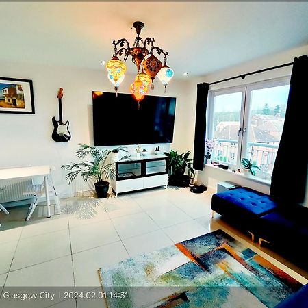 La Casita, Your Home Away From Home - Free Parking Glasgow Extérieur photo