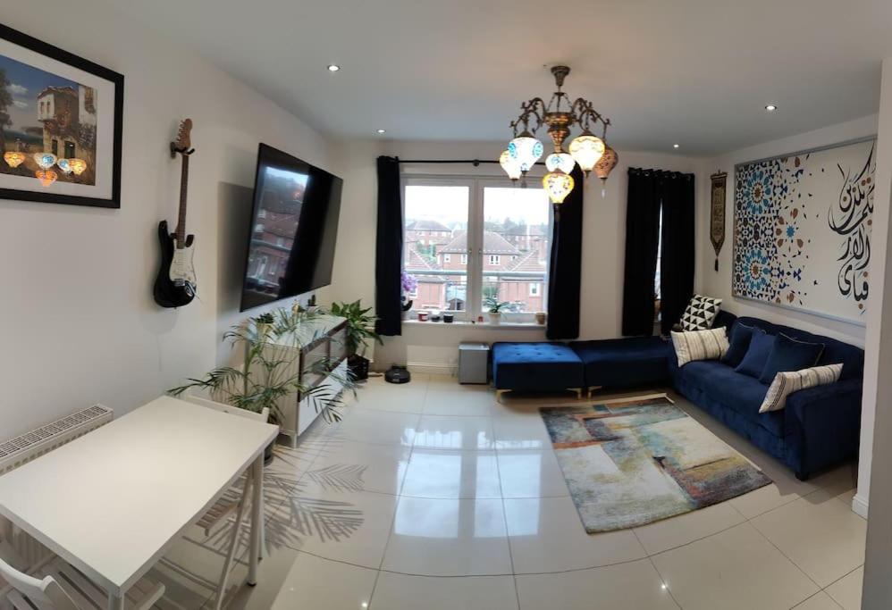 La Casita, Your Home Away From Home - Free Parking Glasgow Extérieur photo